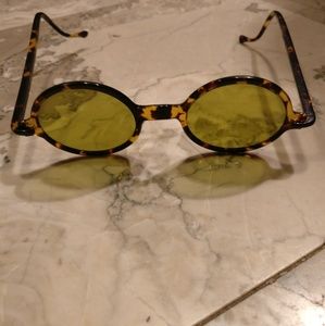 1960s round tortoise shell sunglasses
